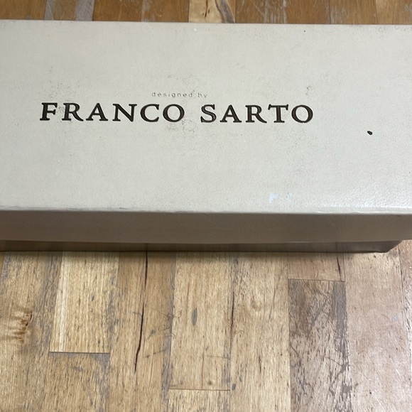 Franco Sarto pink slide sandals - Picture 5 of 7